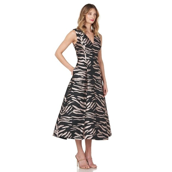 🆕KAY UNGER Tibby Flare Midi Dress Zebra Animal Print 2 - Picture 3 of 11